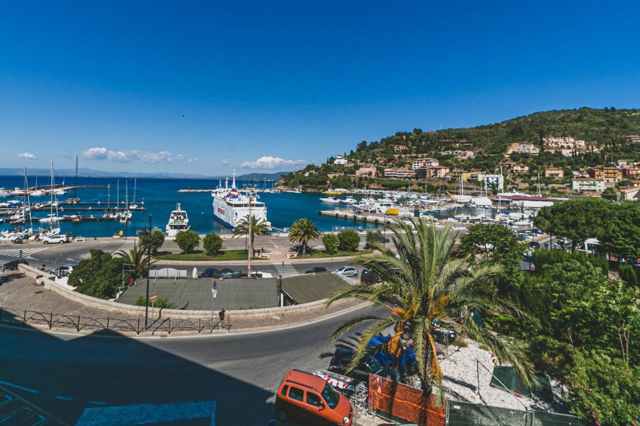Hotel Alfiero Porto Santo Stefano  Extérieur photo